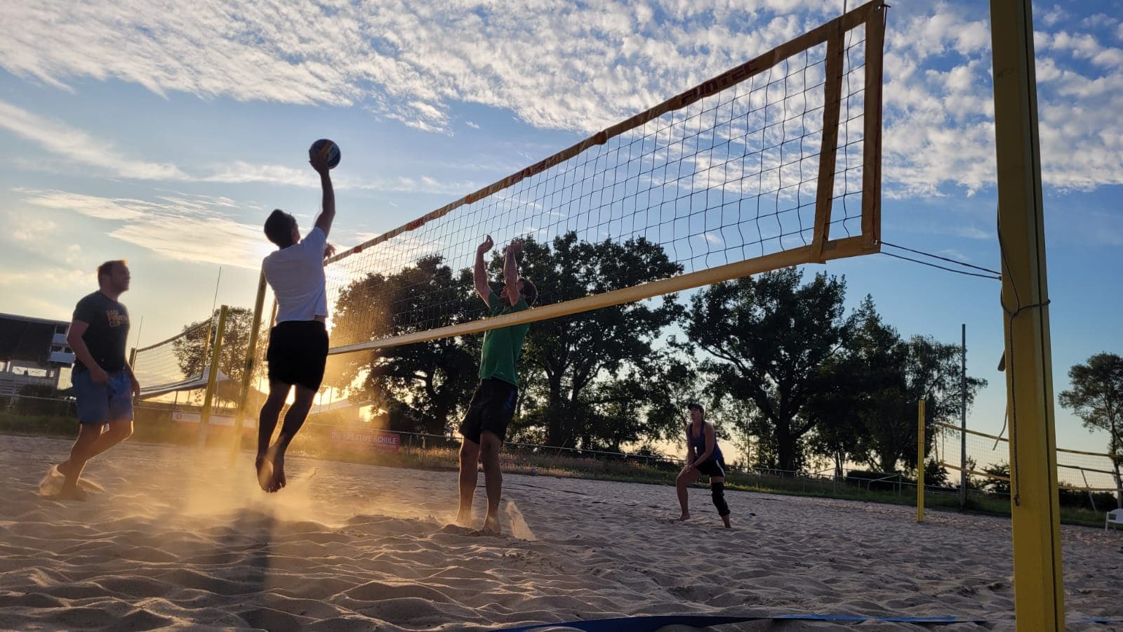 The perfect beach-volleyball feeling